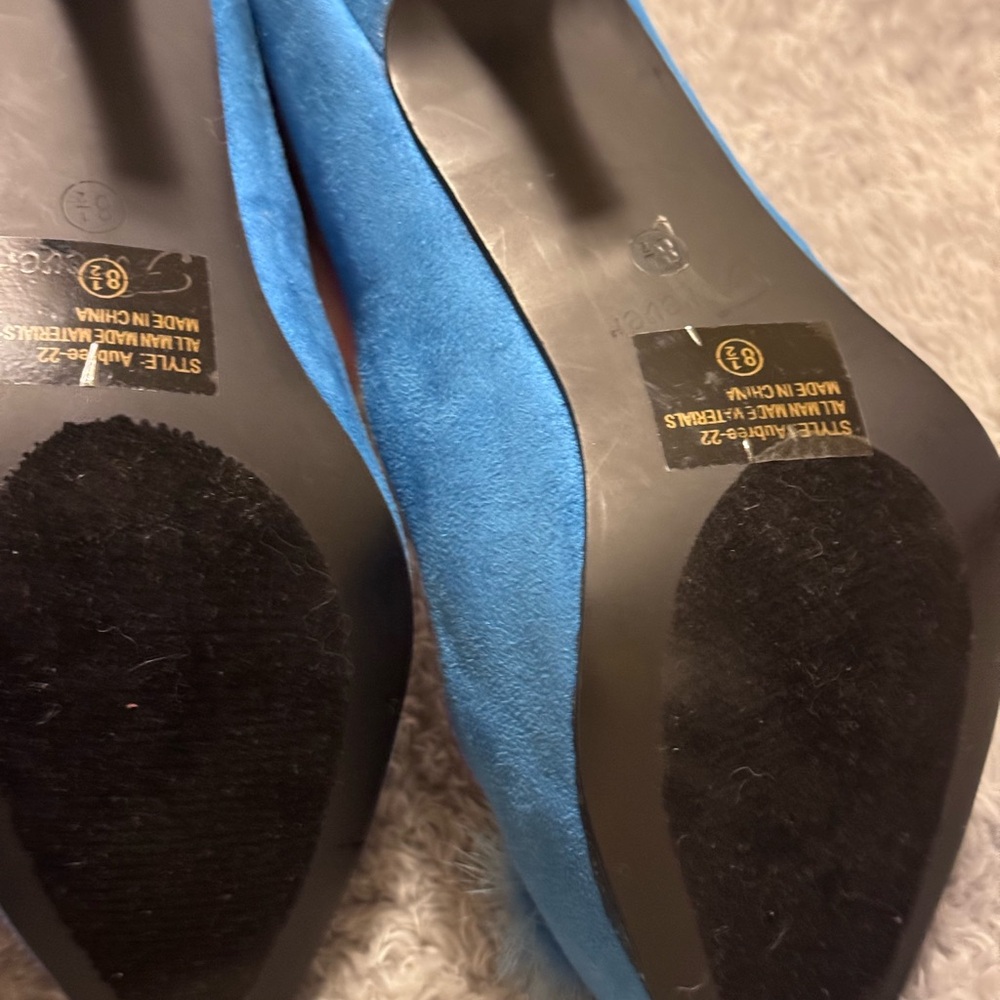 Forever Vibrant Blue Heels with Faux feather Bridal - Picture 8 of 9